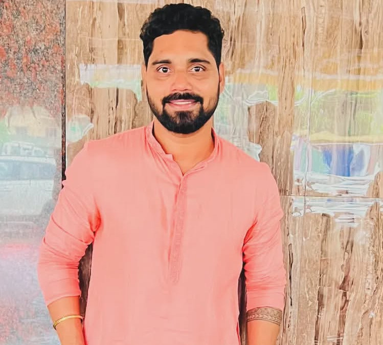 ಮನೋಹರ್ ಉಪ್ಪುಂದಗೆ ಪಿ.ಹೆಚ್.ಡಿ ಪದವಿ